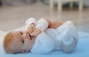 Nama Bayi Laki-Laki Islami Huruf V