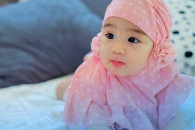 Nama Bayi Perempuan Awalan R dari Al Quran